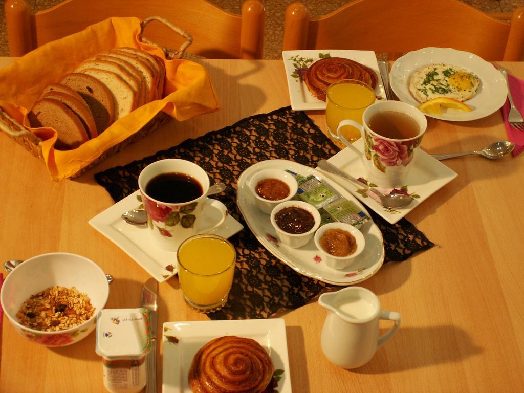 Safed Inn Екстериор снимка