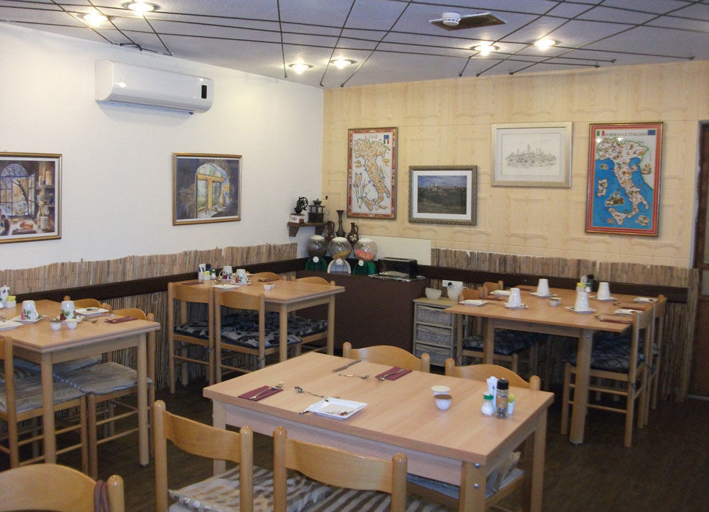 Safed Inn Екстериор снимка